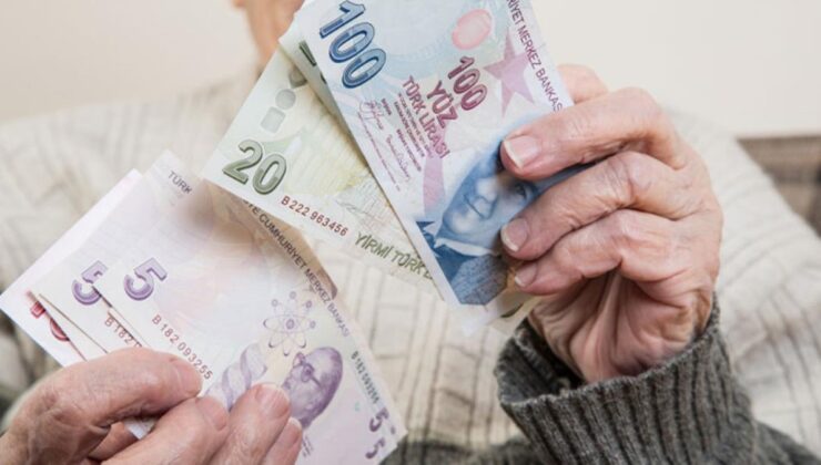 ‘kalp gözümüz açık’ diyerek kandırdıkları 75 yaşındaki eczacıyı 800 bin lira dolandırdılar