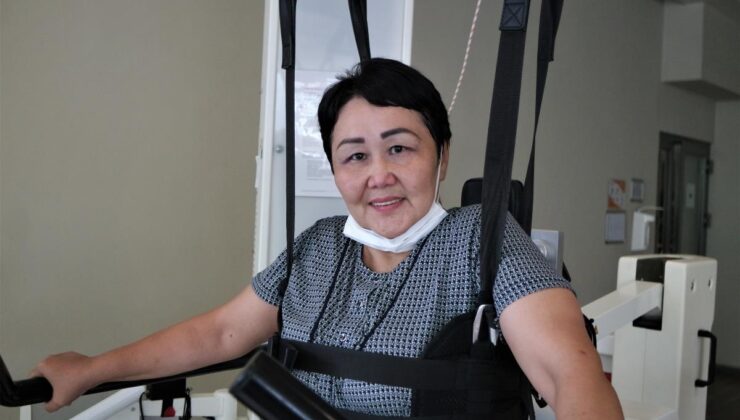 son dakika haber | kaza sonucu yürüme yetisini kaybeden kırgız kadın, bursa’da yeniden ayağa kalktı