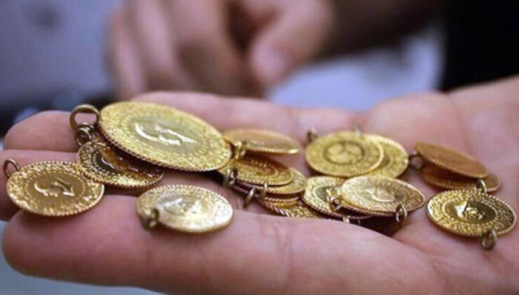 Güne düşüşle başlayan altının gram fiyatı 483 liradan işlem görüyor