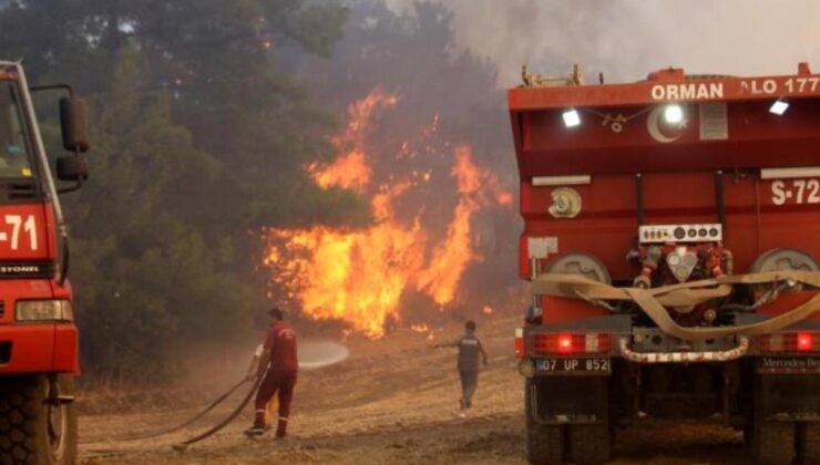 son dakika! manavgat’ta alevlerin arasında kalan 2 yangın işçisi yaşamını yitirdi