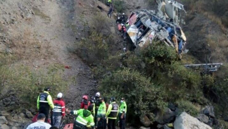 peru’da otobüs uçuruma düştü: 29 ölü, 22 yaralı