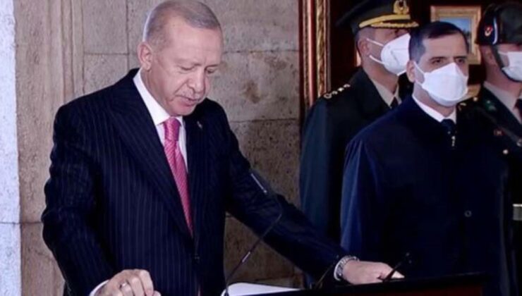 cumhurbaşkanı erdoğan, 10 kasım’da ata’nın huzurunda! özel deftere dikkat çeken not: asla izin vermeyeceğiz