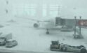 Kar yağışı nedeniyle İstanbul Havalimanı’nda iniş kalkışların iptali saat 13.00’e kadar uzatıldı