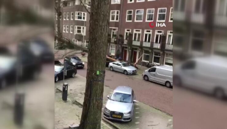 hollanda’da eunice fırtınası nedeniyle kırmızı alarm verildi