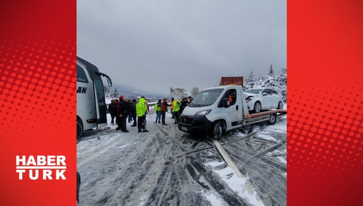 bolu dağı’nda zincirleme kaza! 32 araç çarpıştı