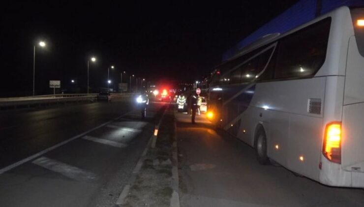 yolcu otobüsü ile otomobil çarpıştı: 5 çocuk yaralı