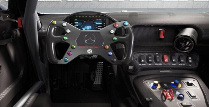 Pist için üretildi: Mercedes-AMG GT Track