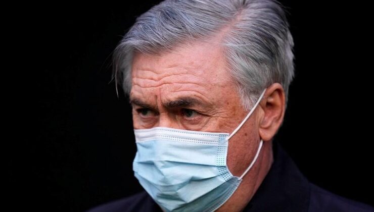 real madridde ancelotti, chelsea deplasmanında takımının başında…